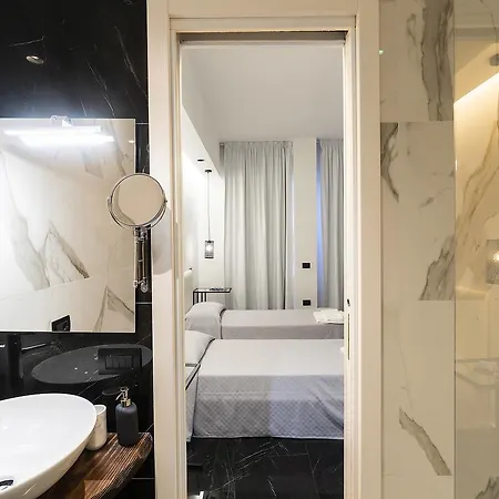 Chez Anna - Adults Only 4*