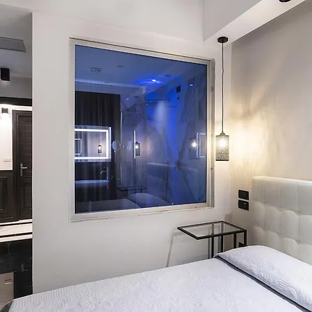 Chez Anna - Adults Only ベッド・アンド・ブレックファスト ナポリ