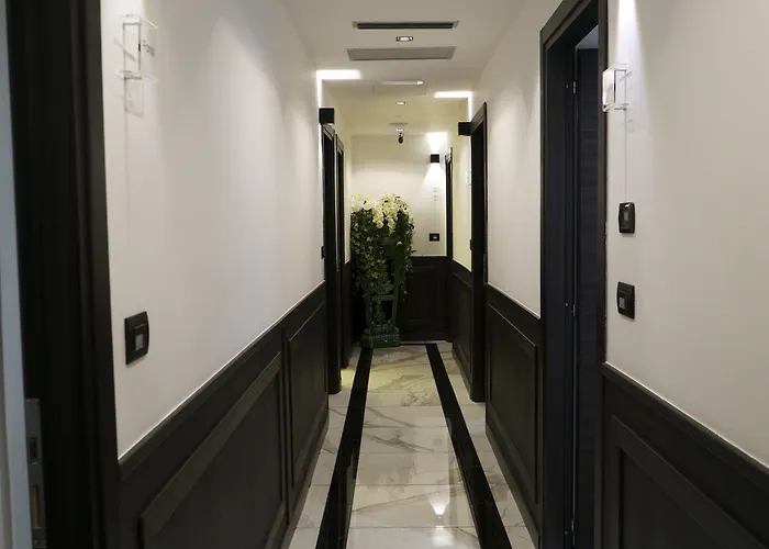 Chez Anna - Adults Only 4*